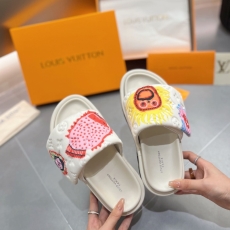 Louis Vuitton Slippers